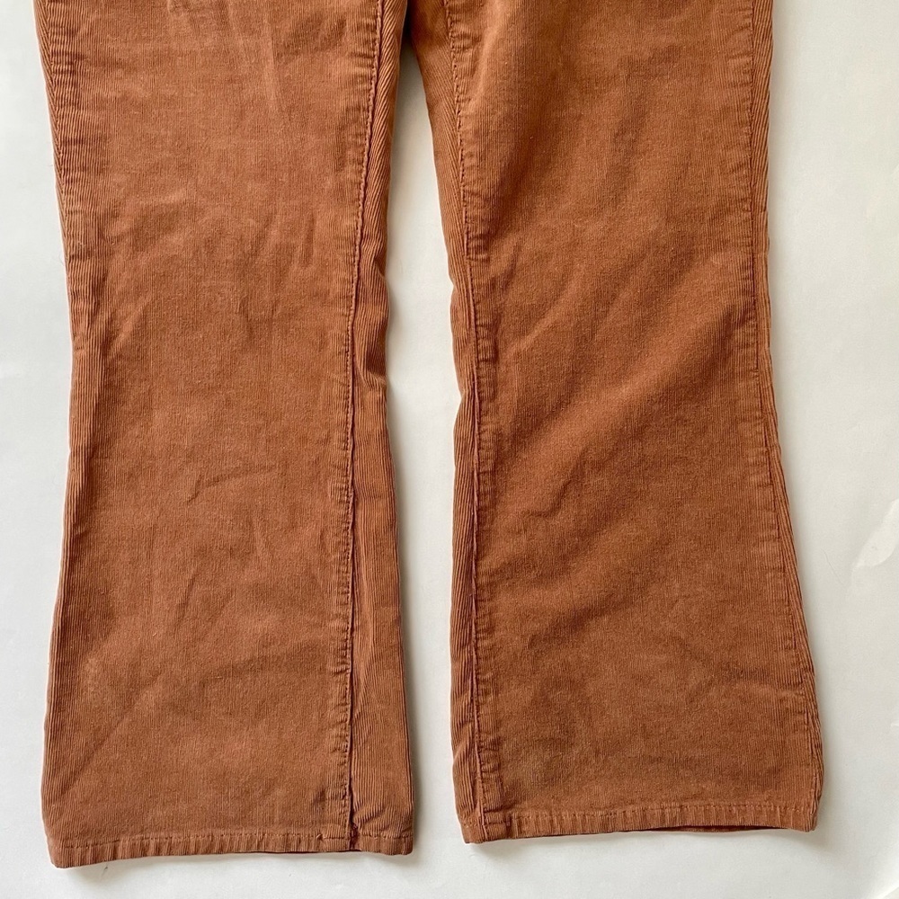 NWT 7 For All Mankind Corduroy Slim Kick Flare Overalls Penny Brown Tan Large - Picture 9 of 13